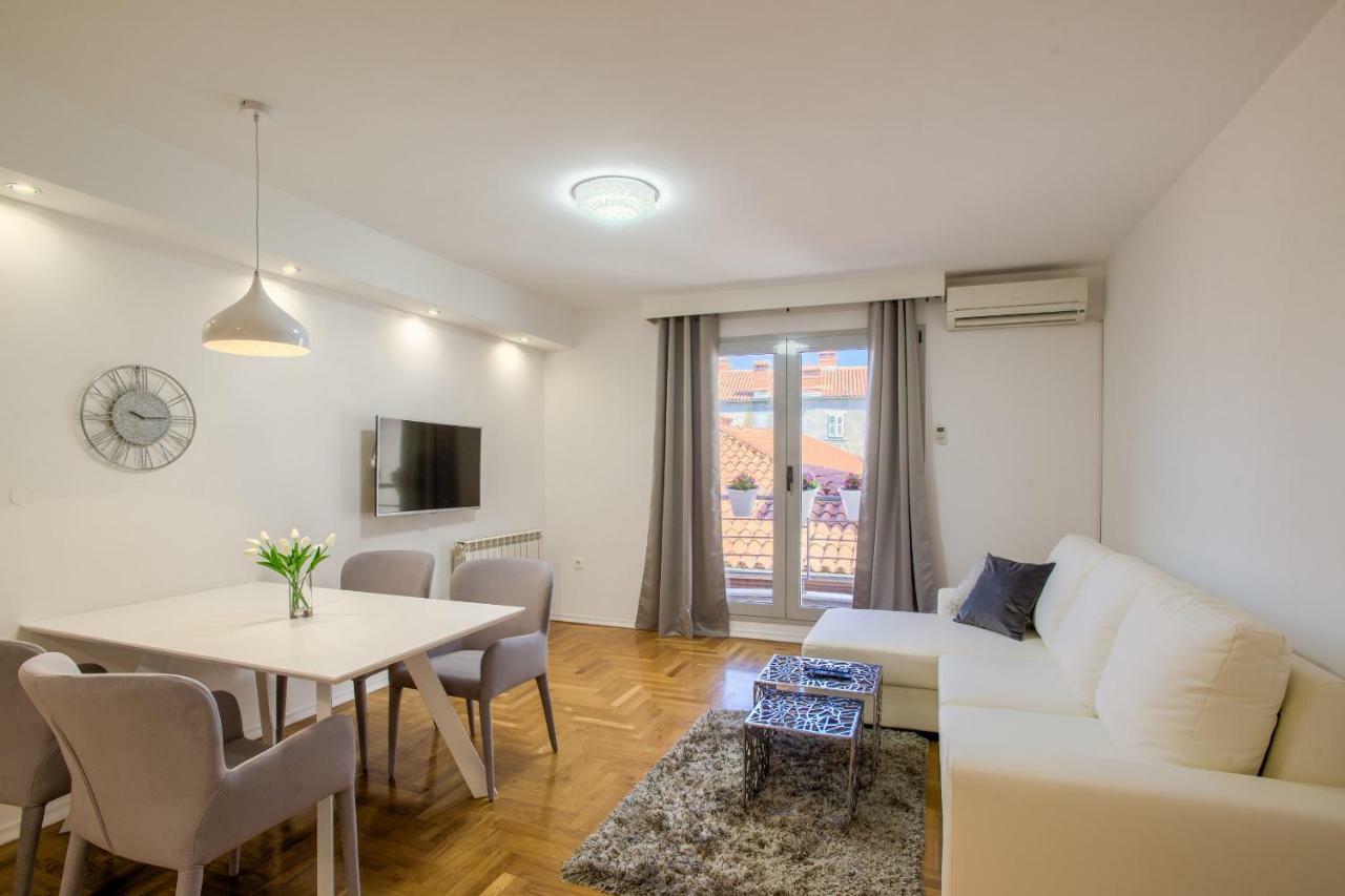 Apartment San Rocco Center Pola Esterno foto
